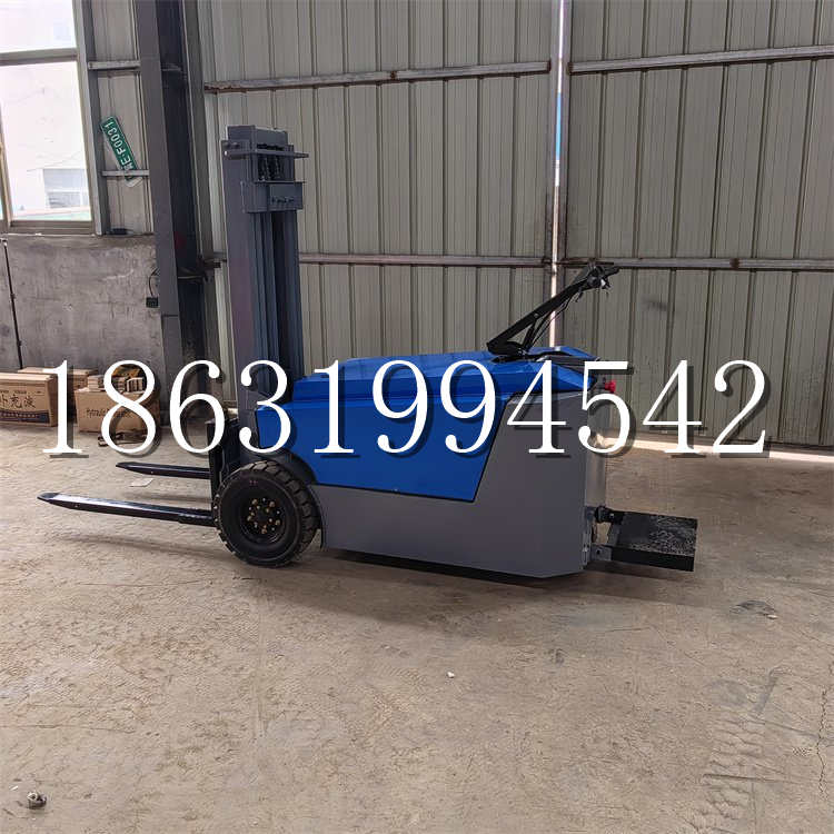 岭东区全电动叉车插腿式堆高车液压装卸车1.5吨升高小型站驾式铲车